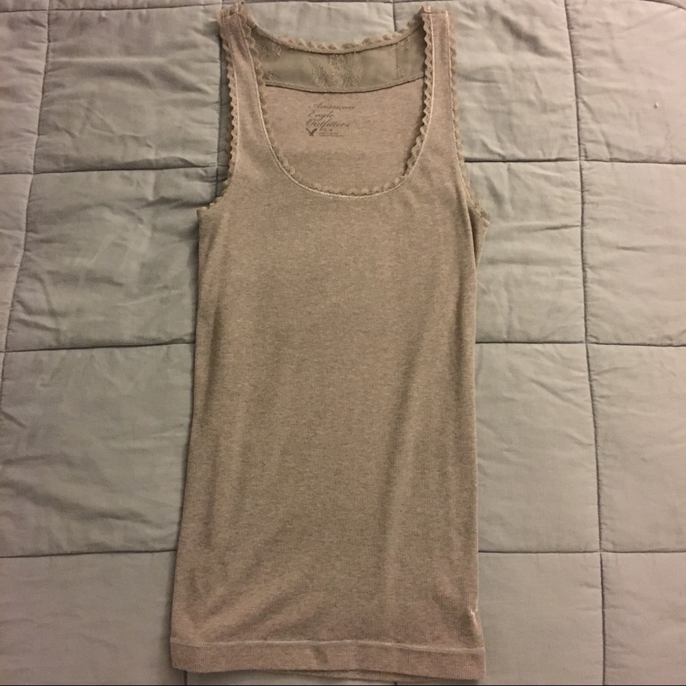 American Eagle racer tank w/ lace detail on back